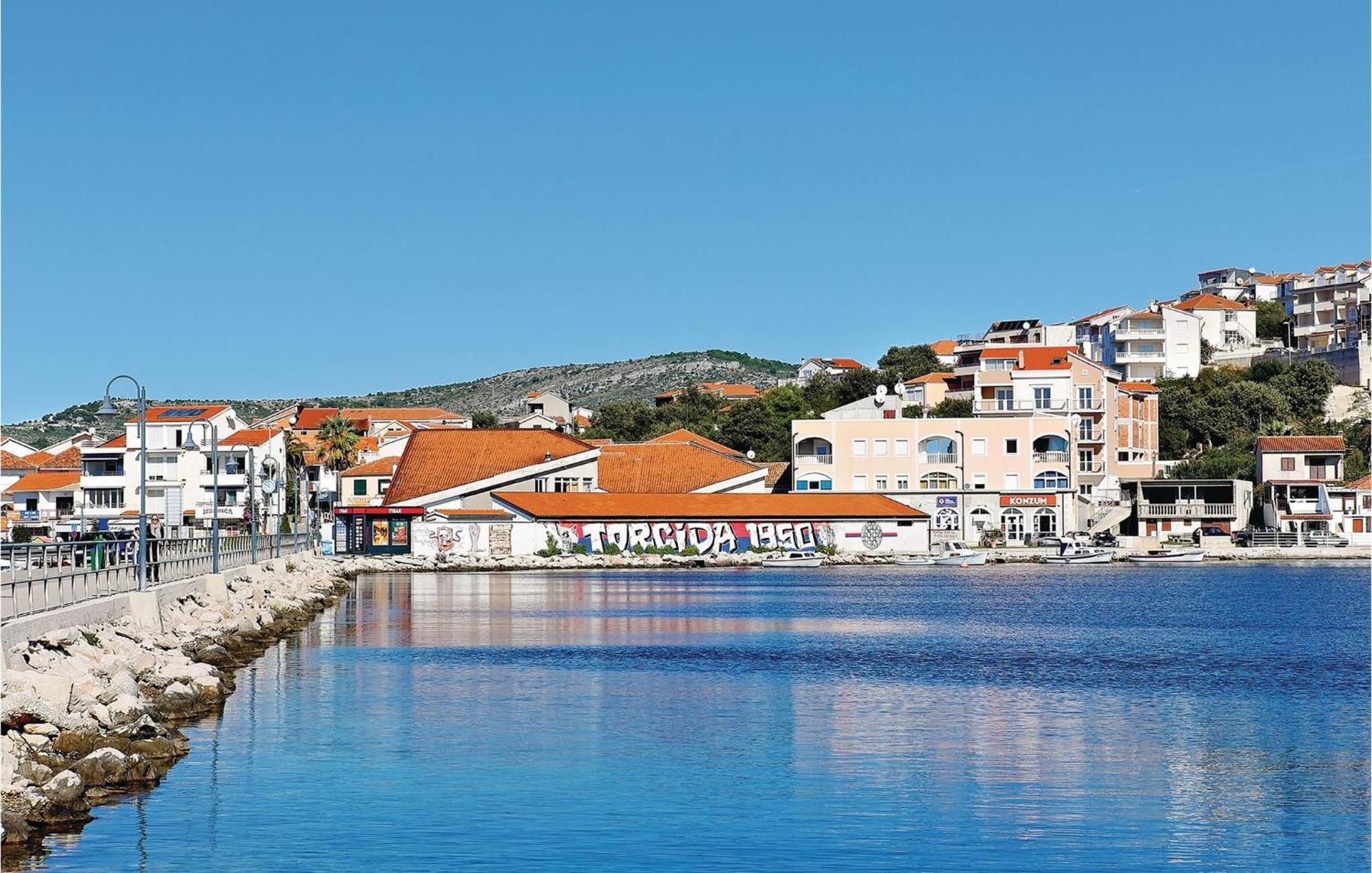 Nice Home In Zatoglav With House Sea View Podglavica Экстерьер фото